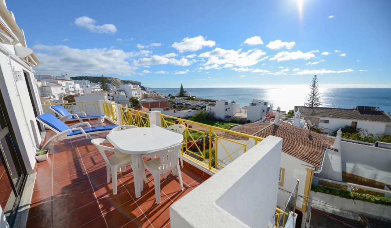 Ocean Front Apartamento Luz
